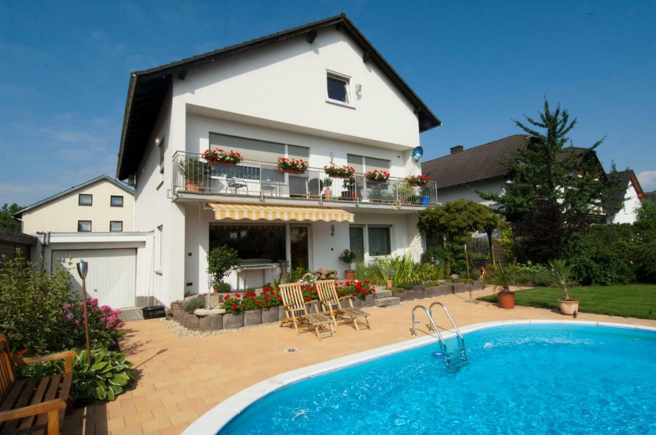 Fewo-Schwarzer Ingelheim-sur-le-Rhin Extérieur photo