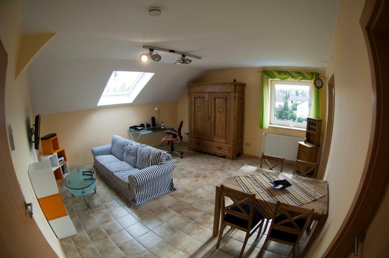 Fewo-Schwarzer Ingelheim-sur-le-Rhin Extérieur photo